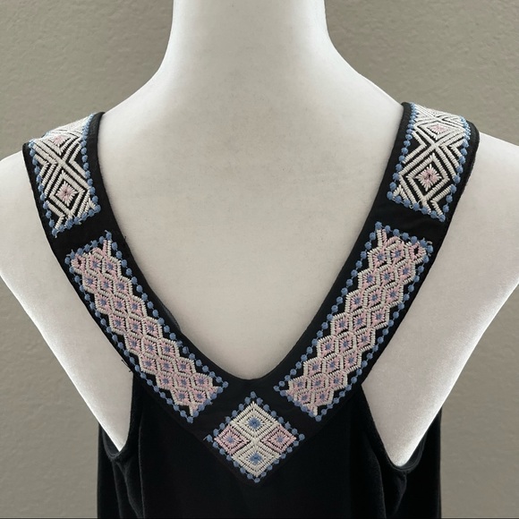 Gibson x Hi Sugarplum! Sicily Embroidered Racerback Knit Dress - Picture 4 of 9